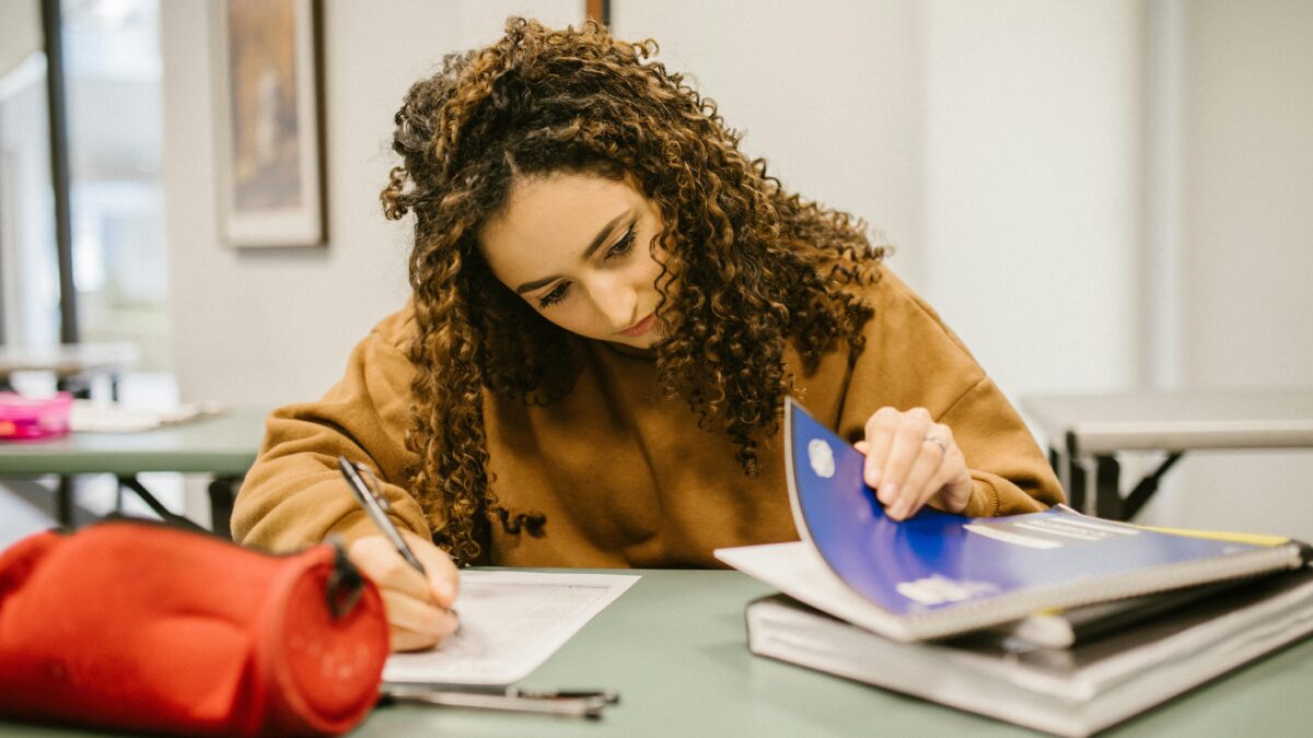 記述問題の解き方を考える（論説文を例に）